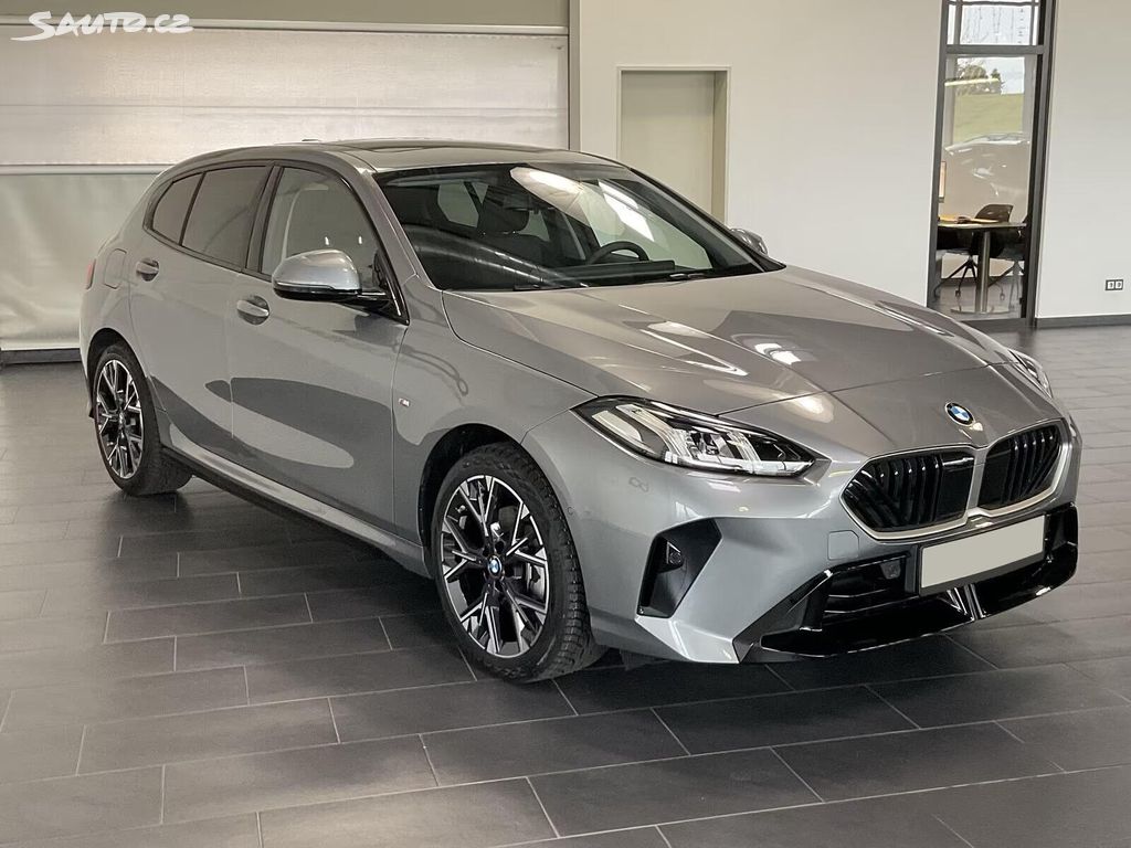 BMW Řada 1, 120 M-Sport design Pano Kamer